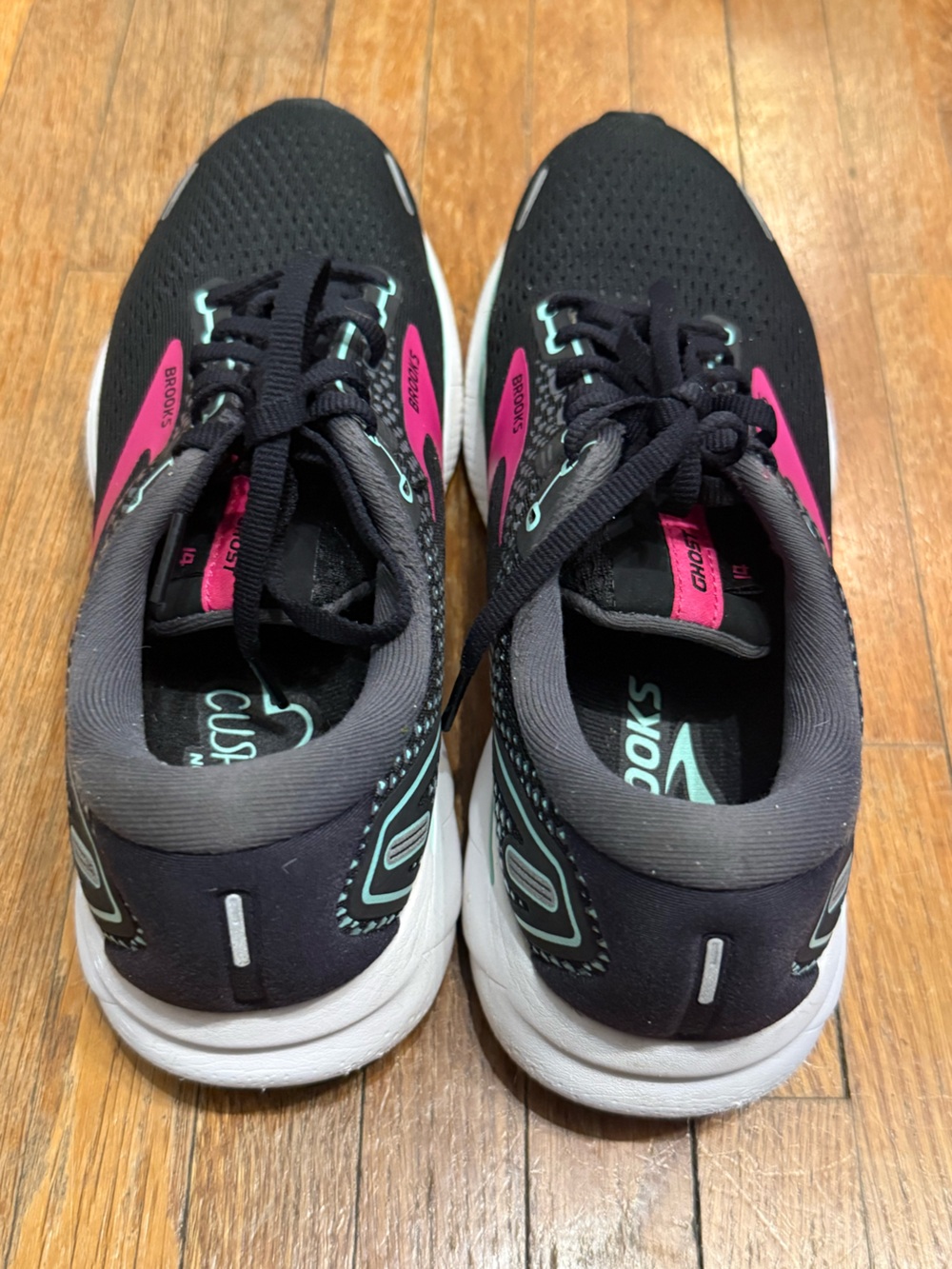 Brooks Ghost 14, size 10 - Picture 4 of 8